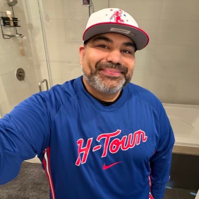 PNav57's profile picture. Paul/PNav | 7th Generation Texan | #Astros ⚾️ #AllFire #Aggies👍🏽 #HTownMade #VegasBorn