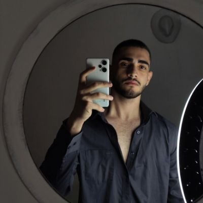 pooya_th13's profile picture. 🏀🏀🎮