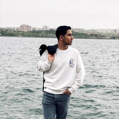 iliyaiam's profile picture. زندگے در گذر است و آدمے رهگذر!️