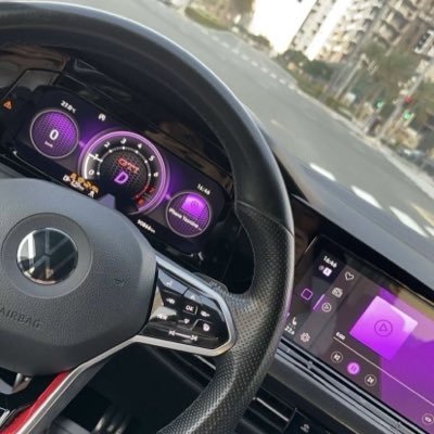 introuvabluser's profile picture. Religion et famille