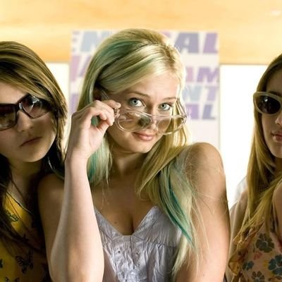 abstort's profile picture. 19 ✦ they/them ✦ antifascist & radical leftist ✦ reality tv stan, new cinephile, music enjoyer, & aspiring author ✦ free palestine/myanmar/sudan/kashmir