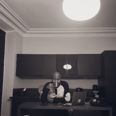 Soupa_Sewedo's profile picture. Communication| Négociation| Politique| Publicité. Fils du vodṹ| Crypto-Friendly | #NFT| Ex Podcast chez @gbeev_cast🎙️| @BeninMuzik| Yonkō of @229People👑🇧🇯