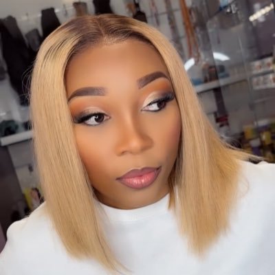 Divinho_'s profile picture. 