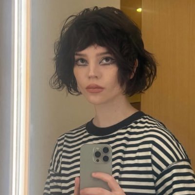 fatandrepulsive's profile picture. why did I have to happen?