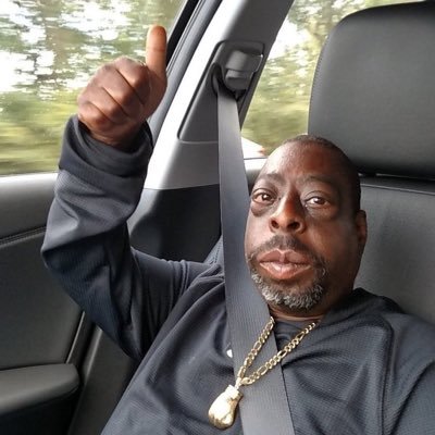 badmanug_'s profile picture. Student.