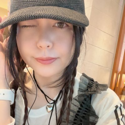 nekota0618's profile picture. ネコ(｡•ᴗ•∩)ｵｽです。大隅隼人族ルーツの大阪人♡雲南省🐘と慶州☯︎スカースデイルに行きたい🐱ྀི🏥膠原病全身性エリテマトーデスで療養中🤒食源病勉強中📚✍🏻💕UNISON SQUARE GARDEN💕︎