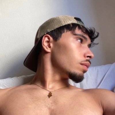 selimjenx's profile picture. 