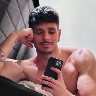 herontf's profile picture. pentacampeão brasileiro do jogo baleia azul