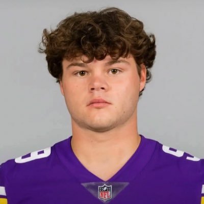 Yungwij1's profile picture. Keep it real