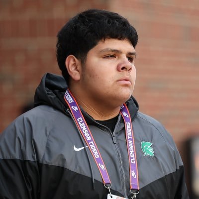 Gabriel_Gonz97's profile picture. | Knoxville Webb | #1 OL In TN | 2029 | 6’3 | 305 | IOL/C | Freshman Starting Varsity | 📲 865-900-2777 | Twin @Brayden_Gonz58 #AGTG