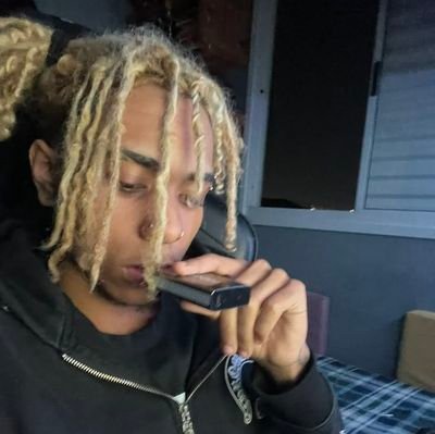 katiwarsziss's profile picture. Go!