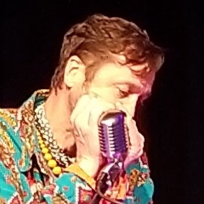 zmiggle's profile picture. positive vibes only no crapto no porno no mean people or greedy people.