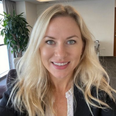 monicaSkb's profile picture. I am a woman from Lviv, Ukraine, living in Miami Beach.