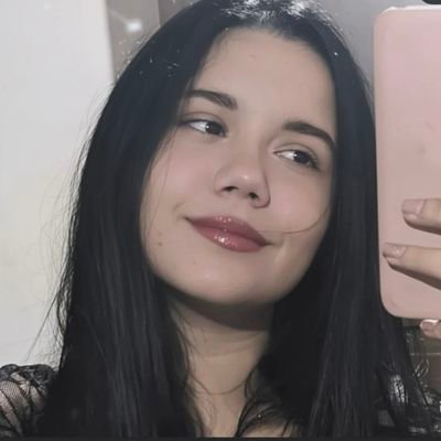 mabiuzi's profile picture. falo sobre gibis, livros e meu dia a dia