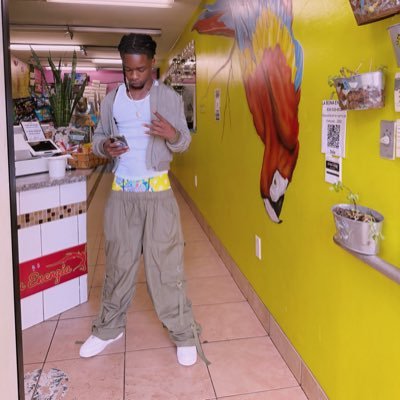 heavyslong4u's profile picture. ONLY TWITTER ACCOUNT | STRAIGHT content creator|60 vids on fansly rest ppv |ft 100| no I don’t do meets or bookings