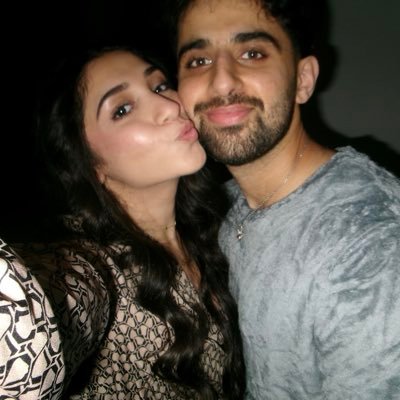 husnaa_fathima's profile picture. Clinical Teaching Fellow in Derm | MTLU 🫶🏼