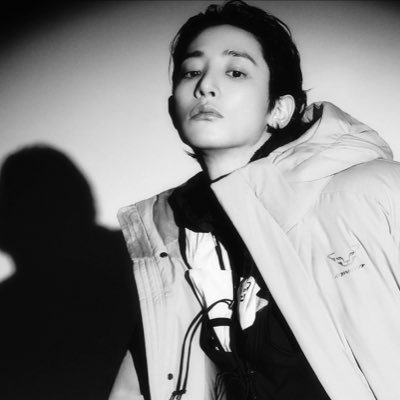 leesoohyik's profile picture. As the screen shifts, he captivates with quiet depth, balancing serious roles with playful moments. est. 1988