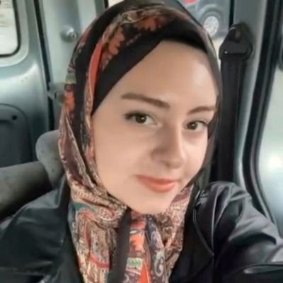 ikizlerburcuym's profile picture. 