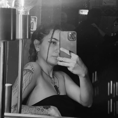 Yegge3wt's profile picture. من همه حواسم به کاپتانه