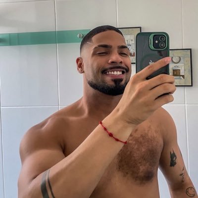 angelocaio_'s profile picture. forte e corajoso