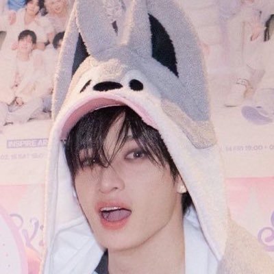 chaniebuns's profile picture. 𓉸ྀི Emo fã de BL | Monbebe ~ Wenee ~ Stay | qualquer pronome :)