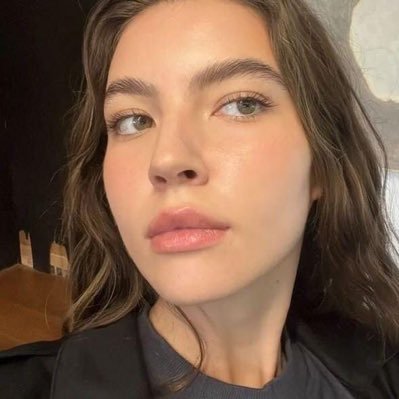 florinaendgame's profile picture. 23y • #VermelhoSangue • #Florina • #Loquinha • Alanis Guillen • Laura Dutra • Clarissa • Billie Eilish • Lauren Jauregui • Anavitória • Justin Bieber