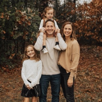 matthewleonard's profile picture. I make apps. I make raps. I take naps.