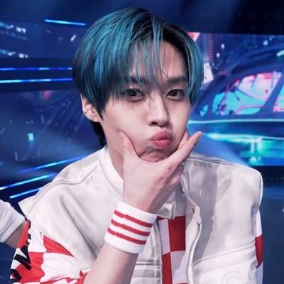 girlsgonevoguee's profile picture. Skzkarma