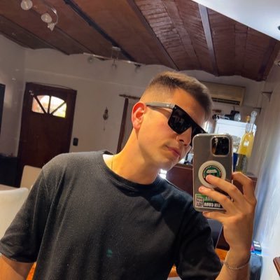 joaquinantoni32's profile picture. Bilardista. Maradoniano. Socio 1918 🖤💚 https://t.co/tFKy3b6rys