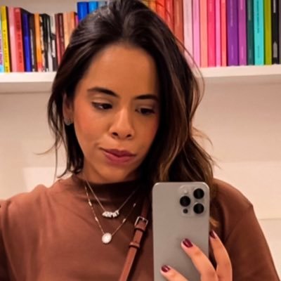 queenofonme's profile picture. 