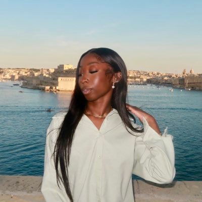 PBandGelii's profile picture. 