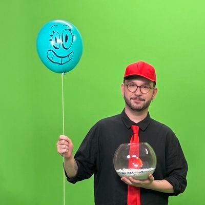 jaogranja's profile picture. Ator, Dublador, Diretor de dublagem, Professor, Roteirista e Animador • 25y • ele/dele • letterboxd - https://t.co/7WOO9cVZXV