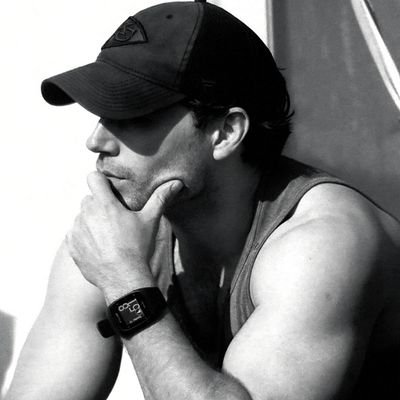 erischf's profile picture. Profil gewidmet @wubscinee.