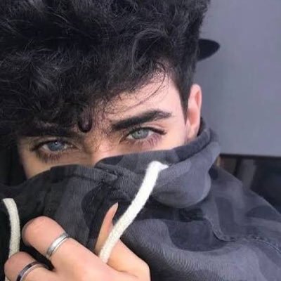 ghaz19901990's profile picture. Fghj