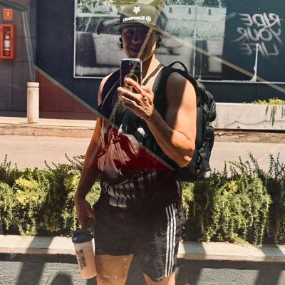 notsheby's profile picture. 37. ing, gymrat