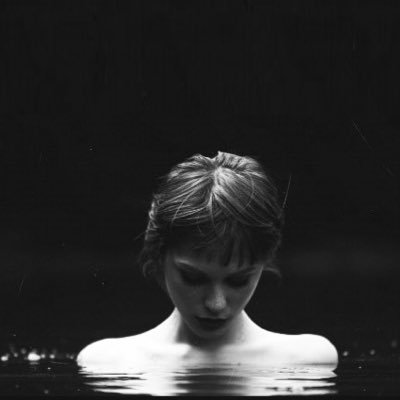 T737_'s profile picture. 