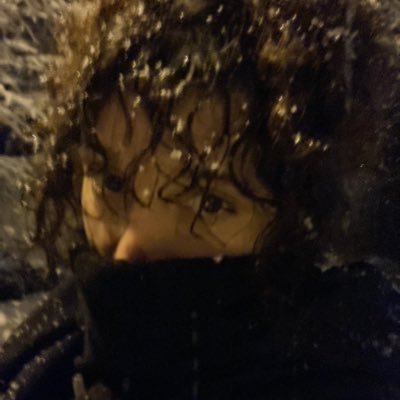 alisnagul's profile picture. 