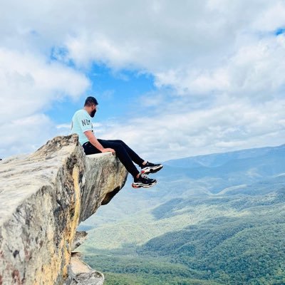 Yesh_Tweets's profile picture. If you can learn self control you can MASTER anything. Selenophile🌝 Sapiosexual 🫡Demisexual🧘Gourmet foodie 🥗Selectively social 😌Alpasantoshi🫶🏻