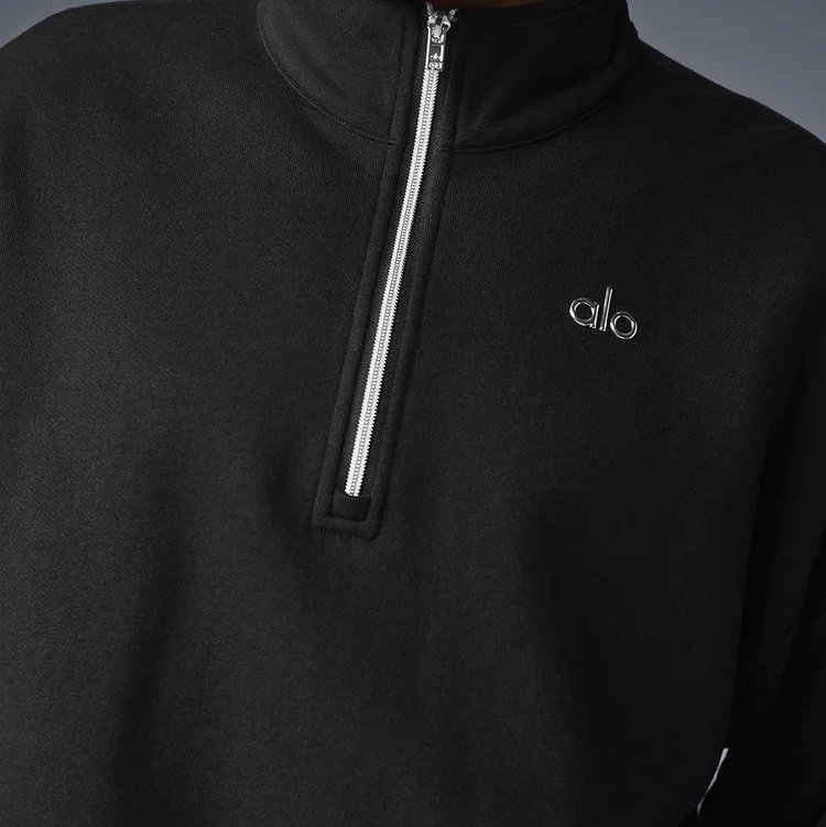 QuarterZipp's profile picture. Quarter Zip Aesthetic 🧥 Drip • Memes • Winter Fits Building a community, not hype. Join the HQ 👇👉https://t.co/LTtQVF0mjQ