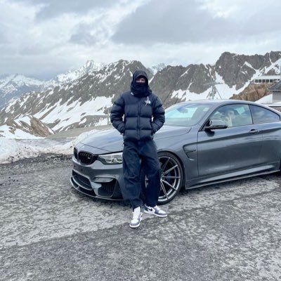 arobasedejaprit's profile picture. pro @bmw 🇵🇹