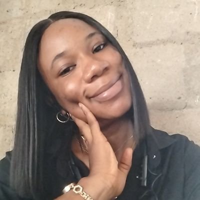 AweniOla0001's profile picture. Microbiologist▪︎Unilag Alumna▪︎
Cobbler: production and sales of handmade footwear ▪︎RN: 7940466▪︎
Davido😊✨️▪︎Mancity❤️🤭 ▪︎Omo Ibadan❤️😁▪︎Baby girl🎀