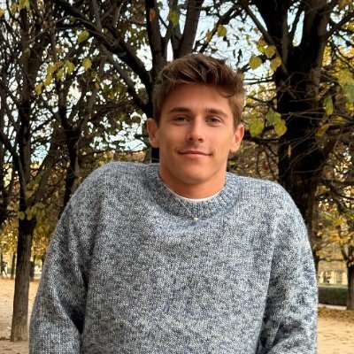 EwanHardy9's profile picture. 