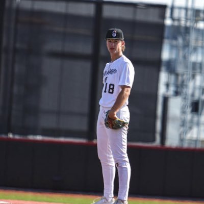 Gavinwmclelland's profile picture. Brother Rice 2028, 3B, SS, P. 6’2, 180, DLV 16u