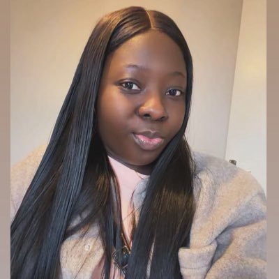 YOR_HOUSE_WIFE's profile picture. God’s favorite🦋 || TWEETS JUST BUSINESS AND FUN | Woman | Wife .| Moradeyo ❤️