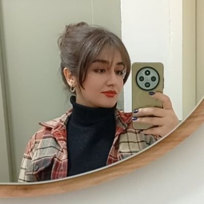 nazanin0028's profile picture. 