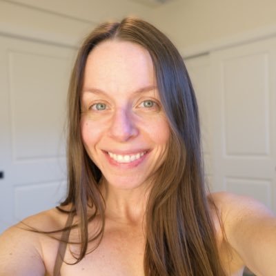 MegMarinangeli's profile picture. 40 | sober mom | board-certified health coach (real job, not an influencer) | ex-collegiate swimmer → runner/lifter | caring for parents (dementia + cancer)