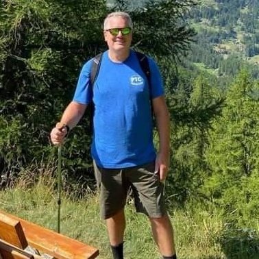 MarkSmith1042's profile picture. Sou uma pessoa simples que gosta das coisas simples da vida. Sou tranquila, leal, confiável, sincera, gentil e respeitosa.🌹💖💖🌏💞💞♥️♥️