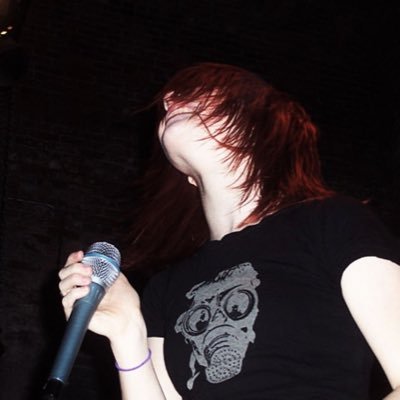 inapaperheart's profile picture. that one oomf that doesn’t play about stone temple pilots