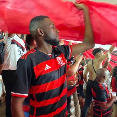 juliosouzacrf's profile picture. @Flamengo @lakers 🔴⚫️