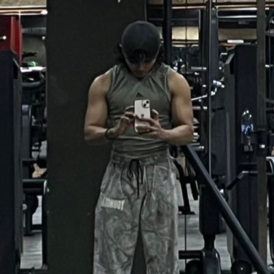 Ughkennyquinto's profile picture. 